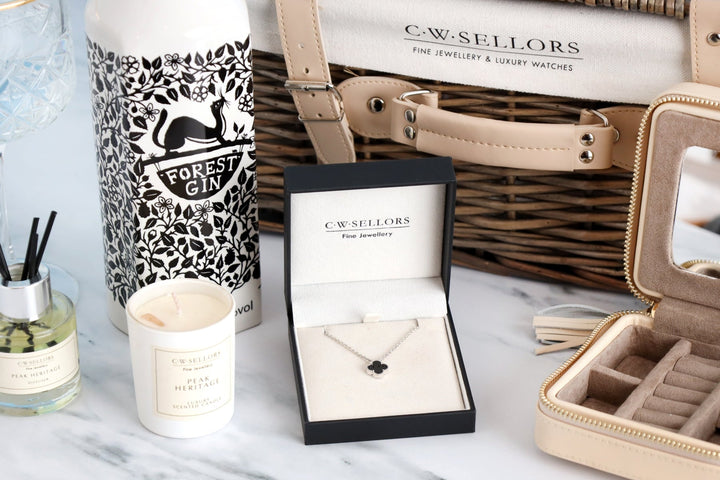 The Ladybower Hamper