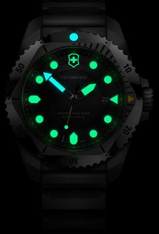 Victorinox Dive Pro Quartz Three Hands Steel Watch