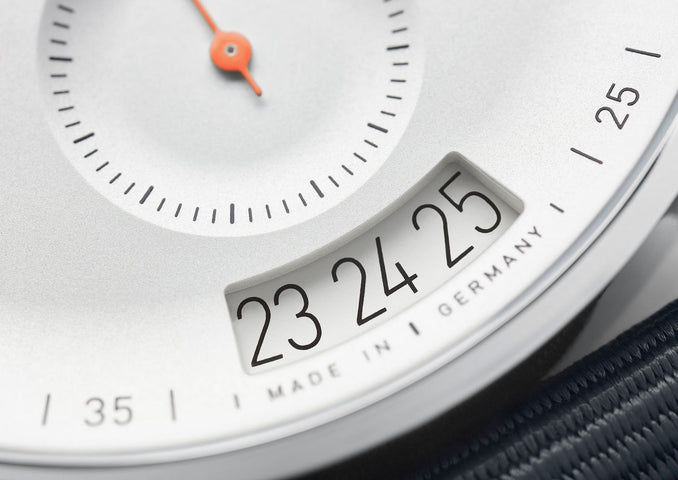 Nomos Glashutte Autobahn Neomatik 41 Date Sapphire Crystal Watch