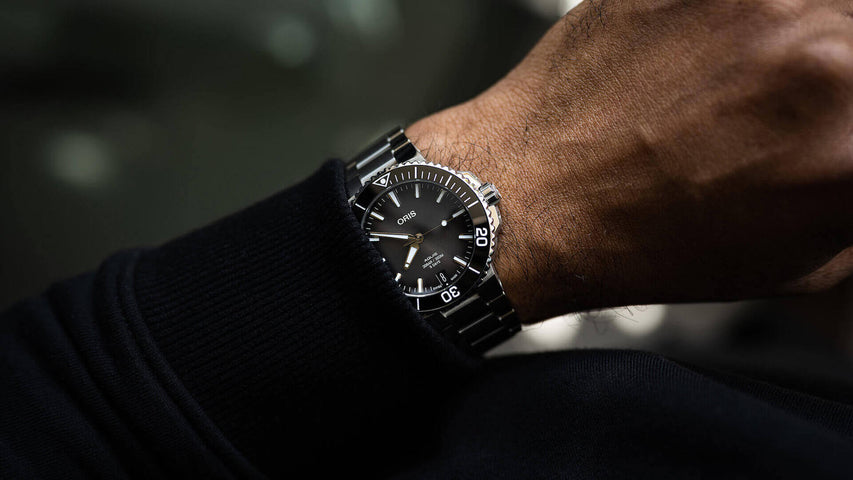 Oris Aquis Date Calibre 400 Anthracite Rubber D