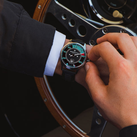 Reservoir Kanister Watch