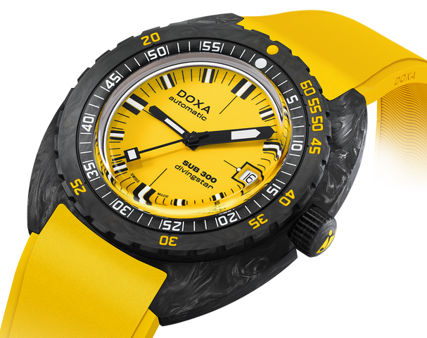 Doxa Watch SUB 300 Carbon COSC Divingstar Rubber