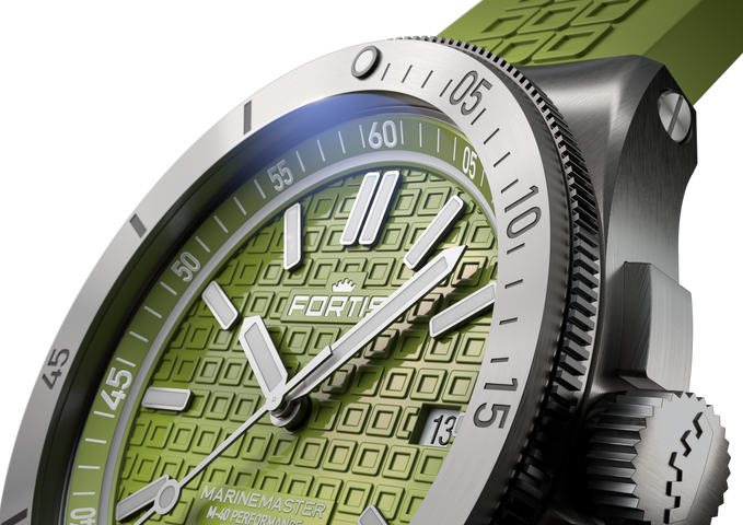 Fortis Marinemaster M-40 Woodpecker Green Watch