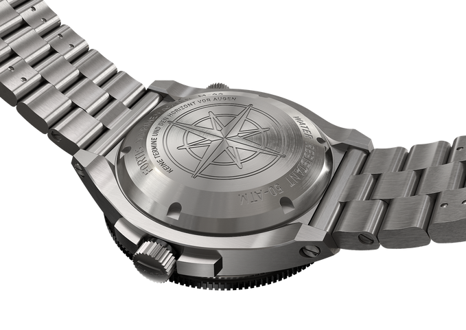 Fortis Marinemaster M-44 Amber Orange Watch