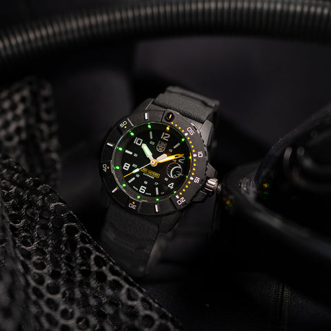 Luminox Navy Seal 3600 Series Carbonox Watch