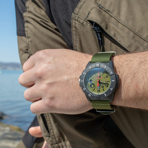 Luminox Watch Navy Seal 3600 Series Carbonox D