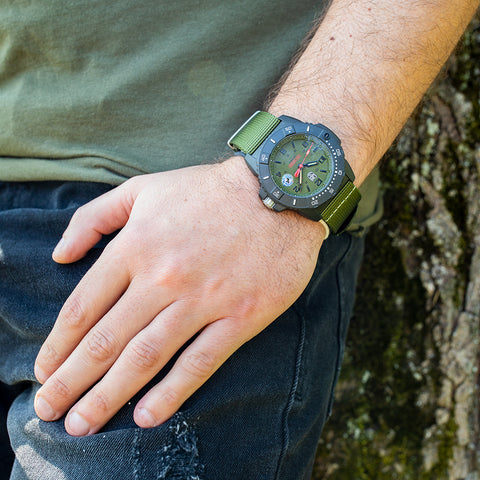 Luminox Watch Navy Seal 3600 Series Carbonox D