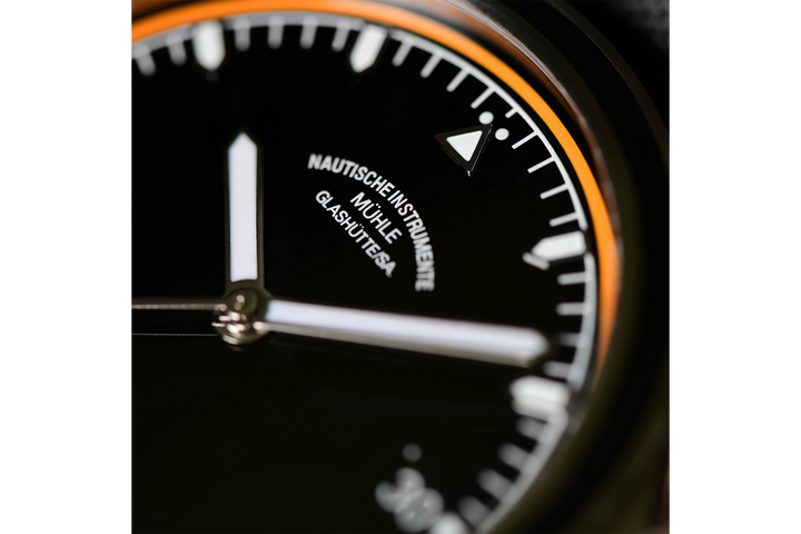 Muhle Glashutte Watch ProMare Datum