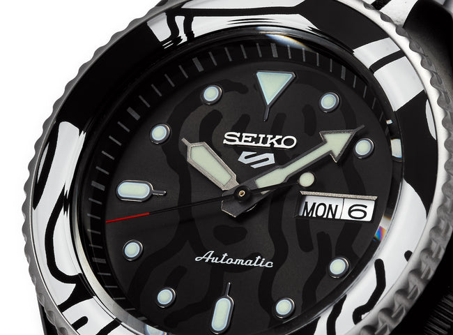 Seiko Watch 5 Sports Auto Moai Limited Edition D
