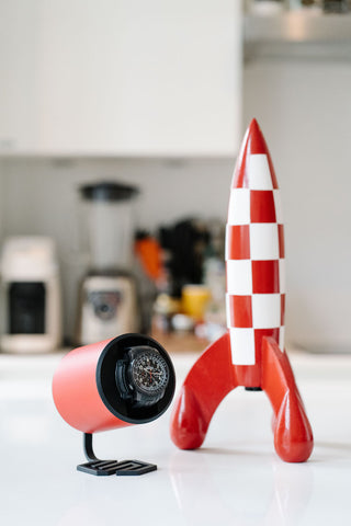 Swiss Capsule Watch Winder Single Red PC 004 D