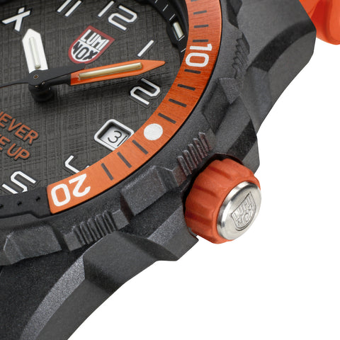 Luminox Bear Grylls Survival Never Give Up Watch