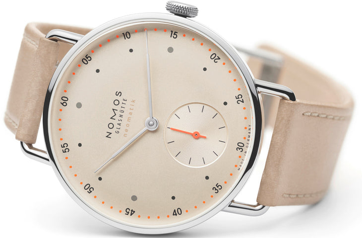 Nomos Glashutte Metro Neomatik Champagner Sapphire Crystal