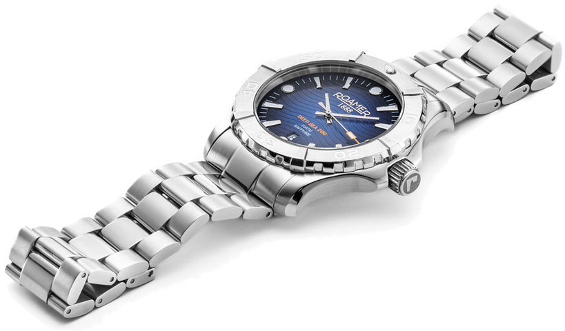 Roamer Deep Sea 200 Blue Watch