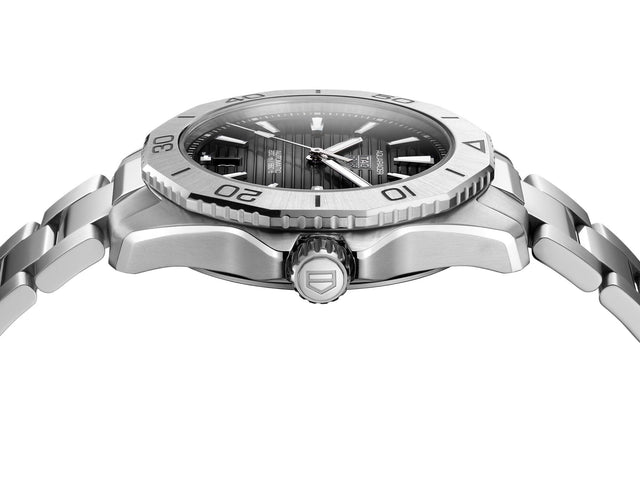 TAG Heuer Aquaracer Professional 200 Watch