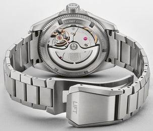 Oris ProPilot x Kermit Edition Watch with green dial, titanium strap, titanium case
