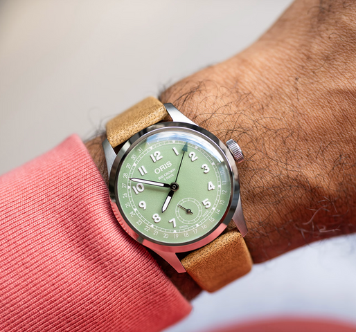 Oris Big Crown Pointer Date Calibre 403 Green Watch with leather strap, steel case
