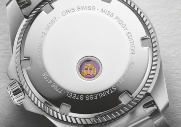 Oris ProPilot X Miss Piggy Edition Watch with pink dial, steel bracelet, steel case