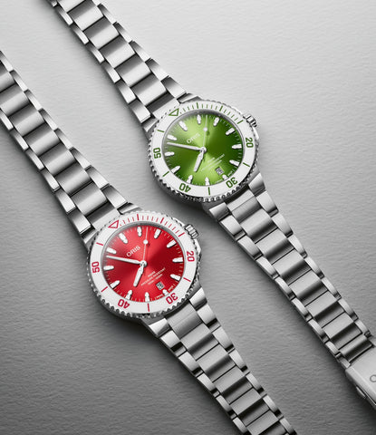 Oris Aquis Date 41.5mm Taste Of Summer Red