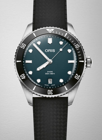 Oris Divers Date Watch with blue dial, steel bracelet, steel case