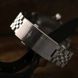 Davosa Watch  Ternos Professional 68h Eagle Bay Penta Link Bracelet