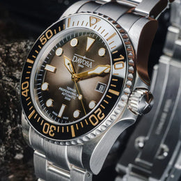 Davosa Watch  Ternos Professional 68h Eagle Bay Tri Link Bracelet