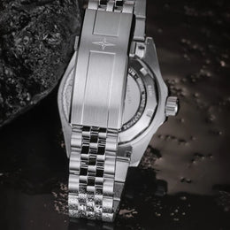 Davosa Watch Ternos GMT Blue and Black Penta link