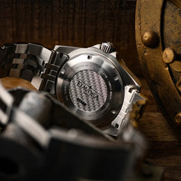 Davosa Ternos Professional 68H Eagle Bay Penta Link Watch
