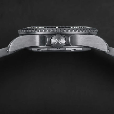 Davosa Ternos Professional 68H Eagle Bay Penta Link Watch