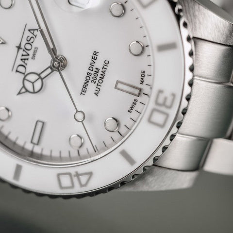 Davosa Ternos Diver Lady White Watch product detail view