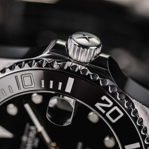 Davosa Ternos Diver Lady Black Watch product detail view