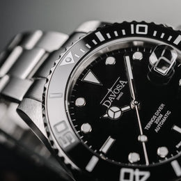 Davosa Ternos Diver Lady Black Watch product detail view