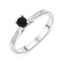 18ct White Gold Whitby Jet Diamond Centre Stone Ring, R1189