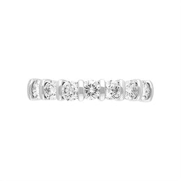 18ct Yellow Gold 0.82ct Diamond Seven Stone Half Eternity Ring