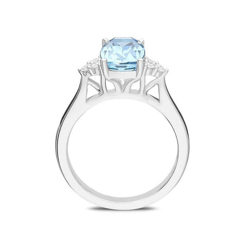 18ct White Gold 2.62ct Aquamarine Diamond Oval Ring PJW375