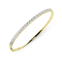 18ct Yellow Gold 2.02ct Diamond Bangle, G00116.