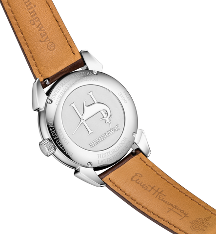 Cuervo y Sobrinos Historiador Hemingway Iconico Limited Edition Watch