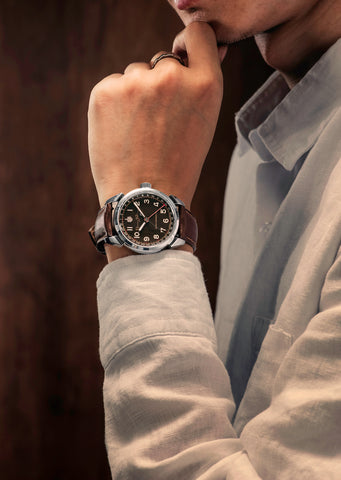 Cuervo y Sobrinos Historiador Hemingway Iconico Limited Edition Watch