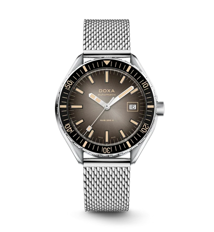 Doxa Sub 200 II Sharkhunter Vintage Black Bezel Bracelet Watch