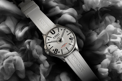 U-Boat Darkmoon 44 White BK Curve SS D