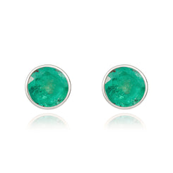9ct White Gold Emerald 5mm Round Rub Over Set Stud Earrings. 33-22-059.