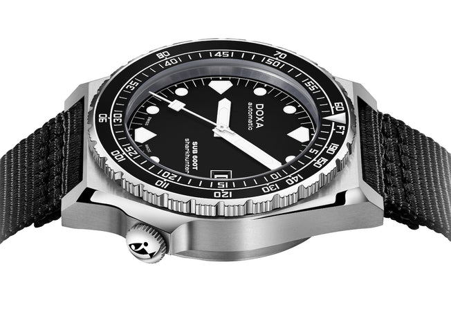 Doxa SUB 600T Sharkhunter Nato Watch