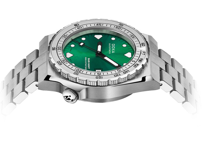 Doxa SUB 600T Sea Emerald Bracelet Watch product image