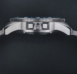 Davosa Argonautic World Traveller Watch