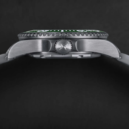 Davosa Ternos Professional 68h Watch product detail view