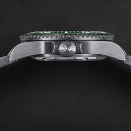 Davosa Ternos Professional 68h Automatic Watch product detail view