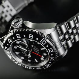 Davosa Ternos Professional GMT Automatic Watch product detail view
