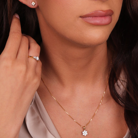 18ct Yellow Gold .40ct Diamond .20ct Round Drop Ring Size M GSI1 GIA