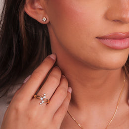 18ct Yellow Gold 0.25 4 Stone Diamond Cluster Stud Earrings