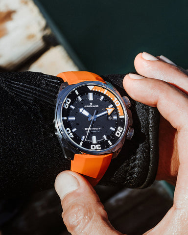 Junghans Aquaris Diver Orange with black dial, stainless steel case