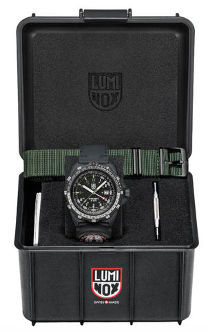 Luminox Recon Nav Spec 8830 Series Set Watch XL.8837.SET - detail view